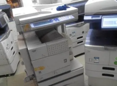 维修打印机、复印机