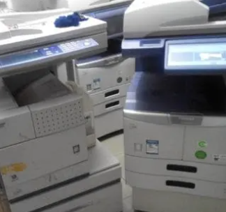 维修打印机、复印机