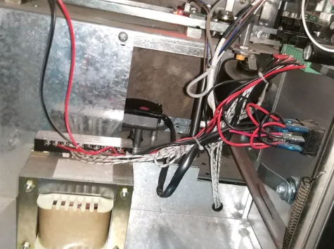 压饼机，封盒机，封膜机维修